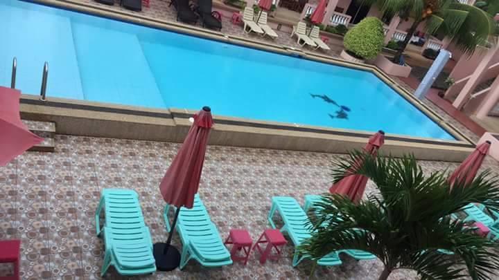 Conrada'S Place Hotel And Resort Панглао Екстериор снимка