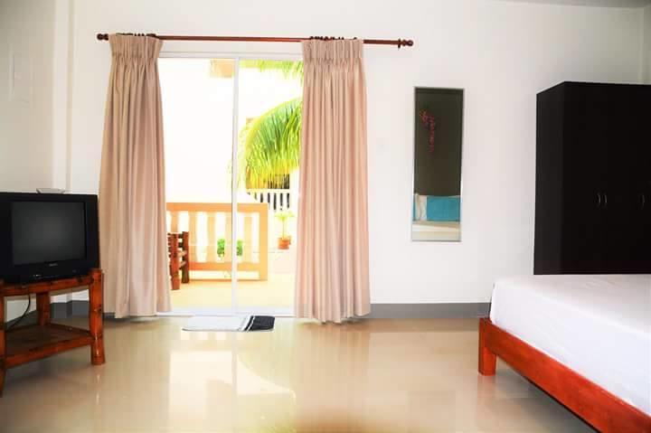 Conrada'S Place Hotel And Resort Панглао Екстериор снимка