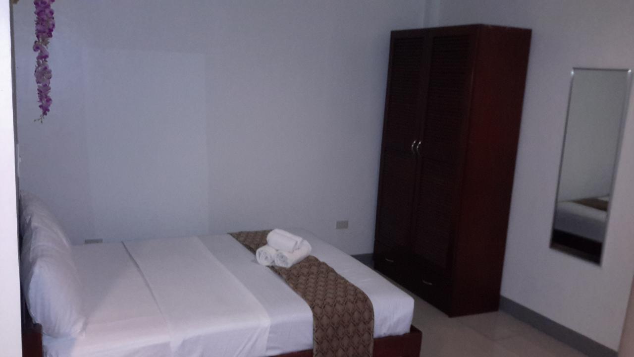Conrada'S Place Hotel And Resort Панглао Екстериор снимка