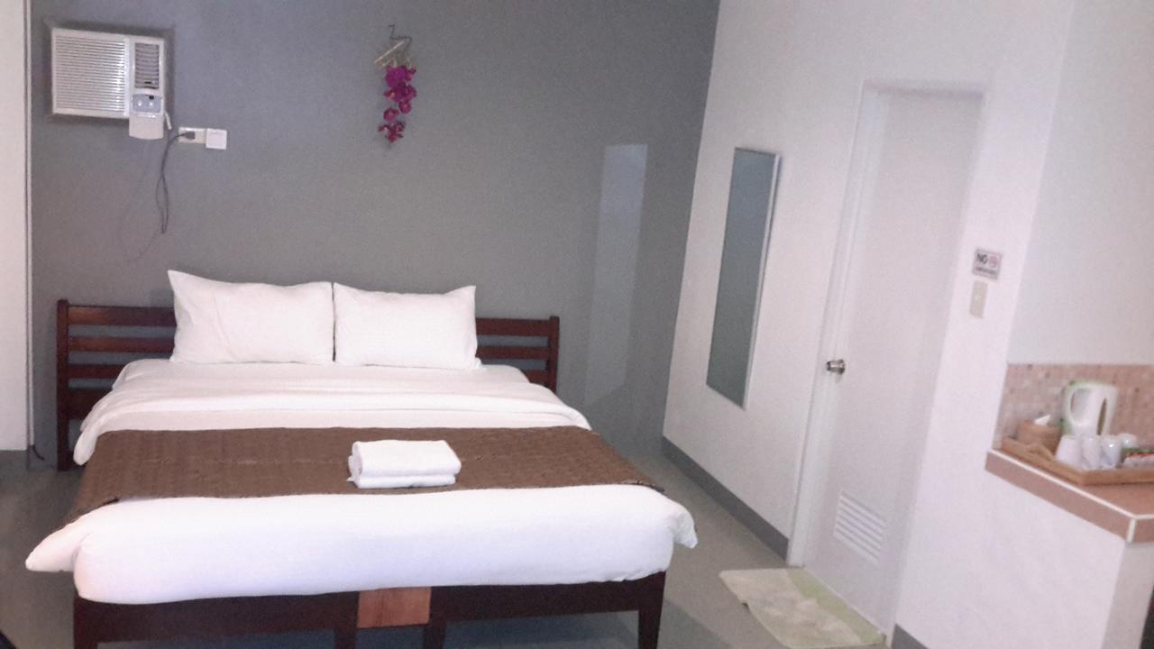 Conrada'S Place Hotel And Resort Панглао Екстериор снимка