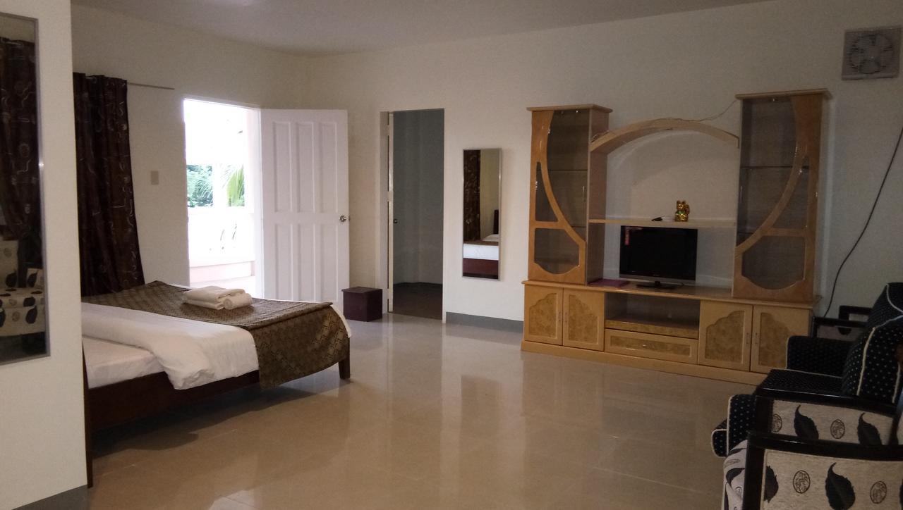 Conrada'S Place Hotel And Resort Панглао Екстериор снимка