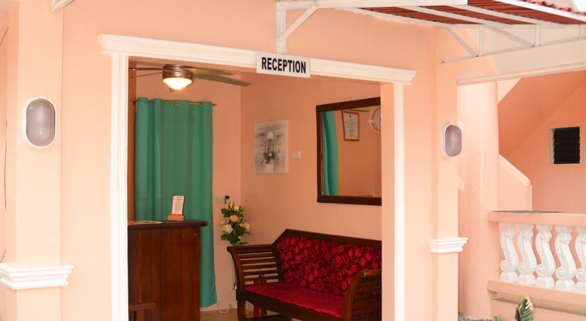 Conrada'S Place Hotel And Resort Панглао Екстериор снимка