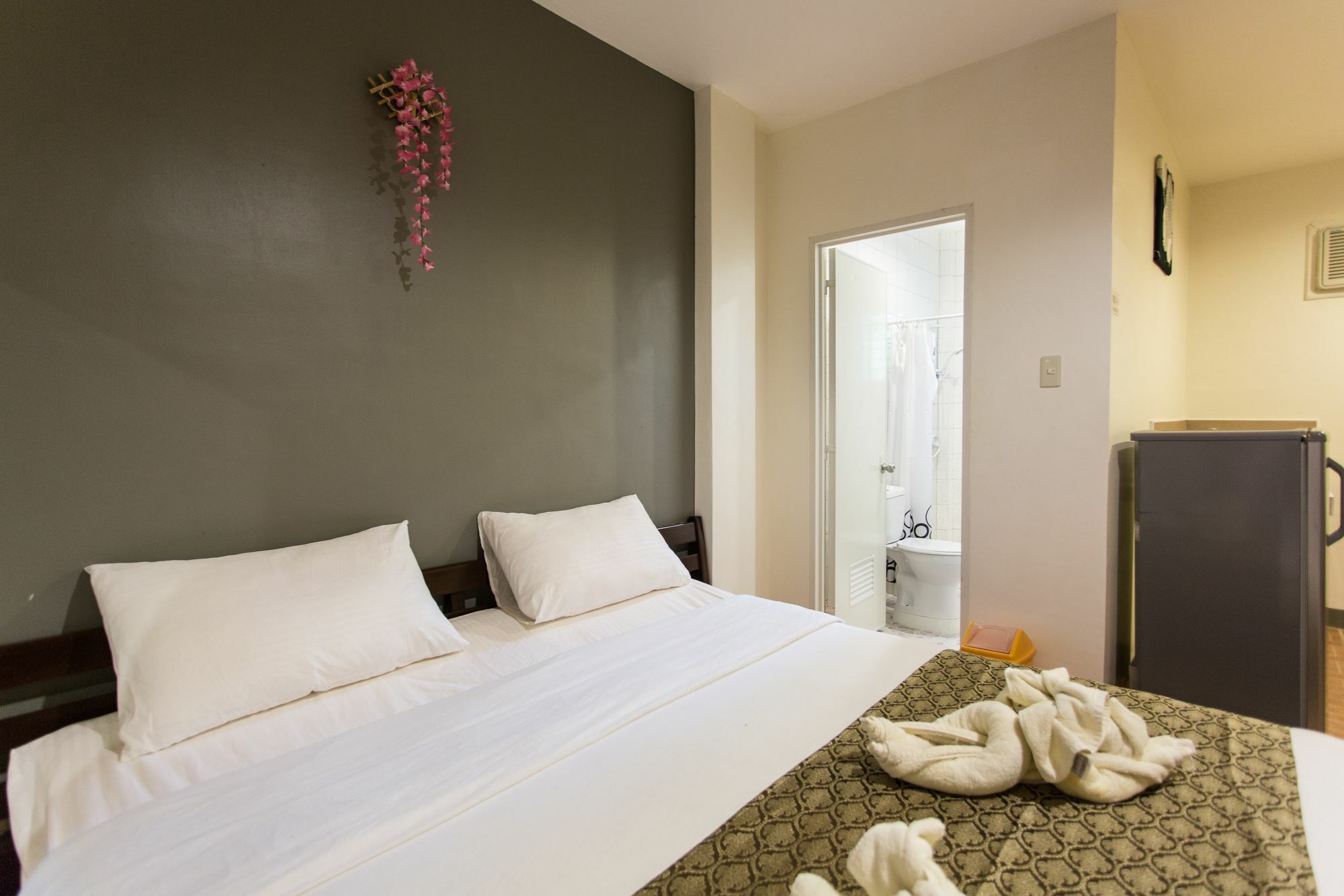 Conrada'S Place Hotel And Resort Панглао Екстериор снимка