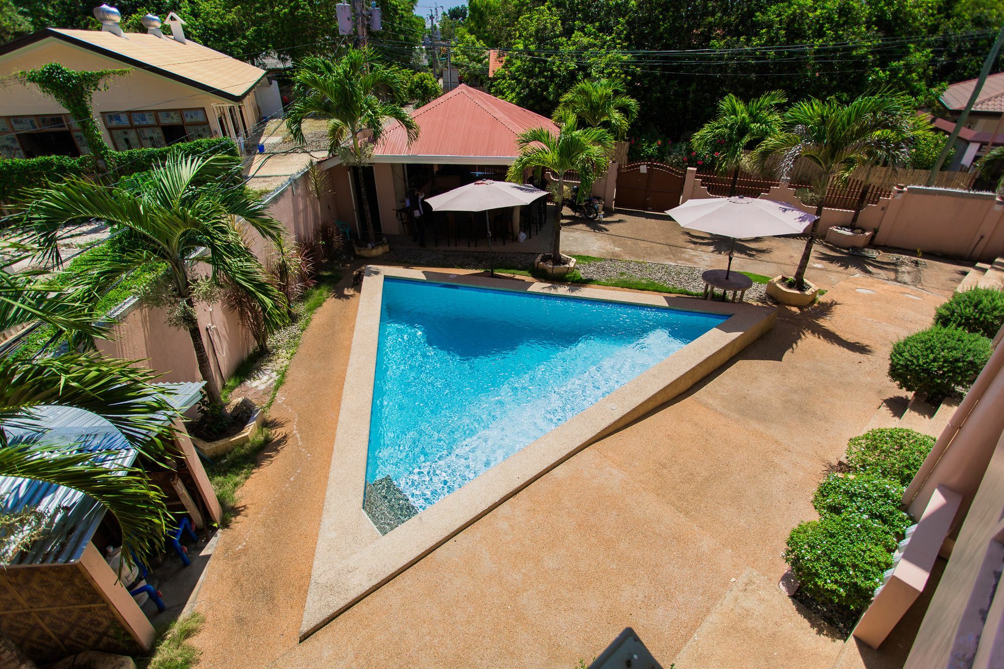 Conrada'S Place Hotel And Resort Панглао Екстериор снимка