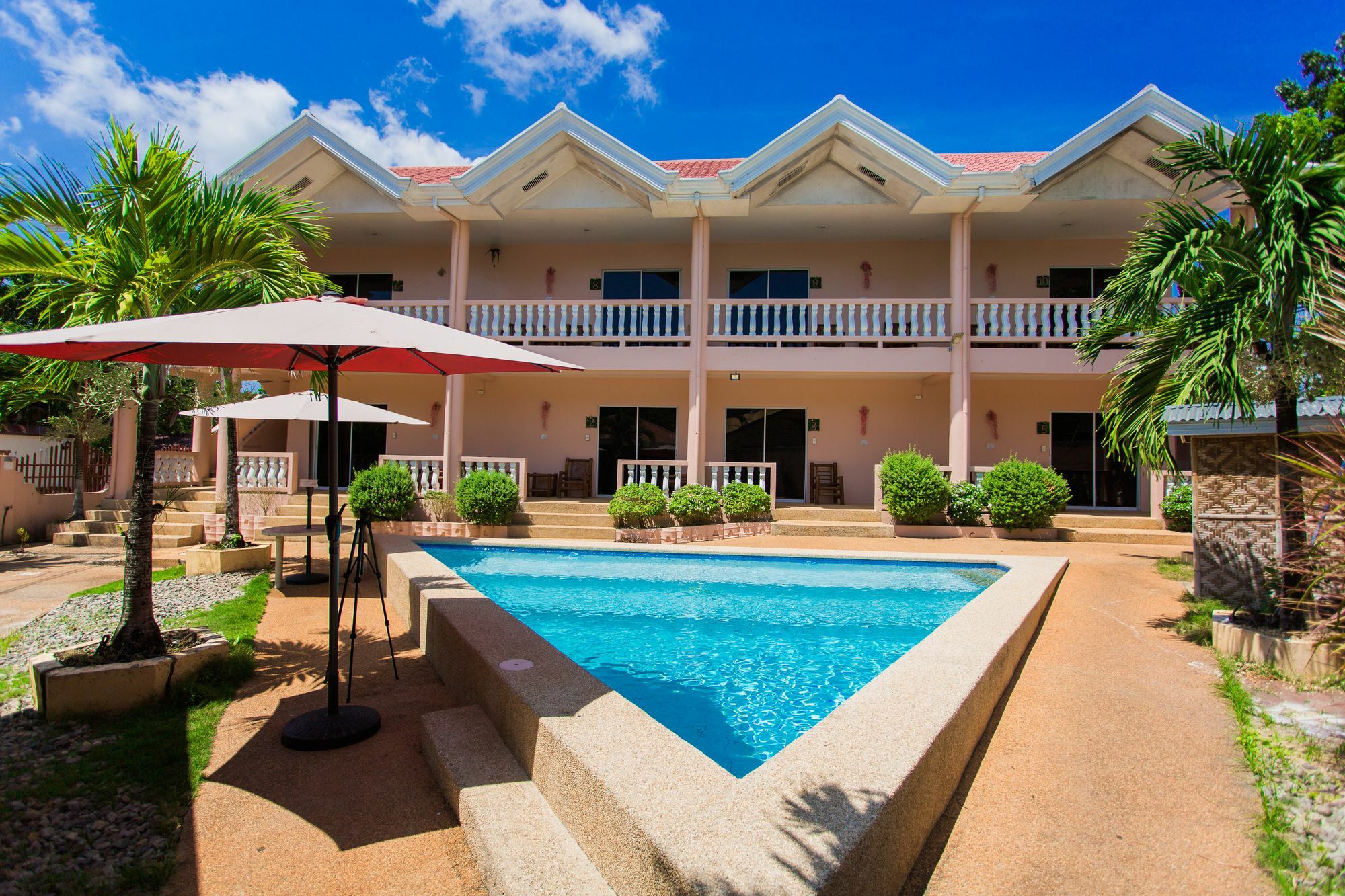 Conrada'S Place Hotel And Resort Панглао Екстериор снимка